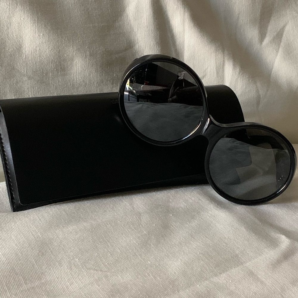Saint Laurent round black sunglasses